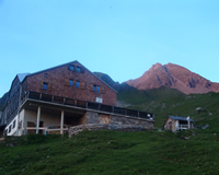 Edelhütte Mayrhofen Bergblick